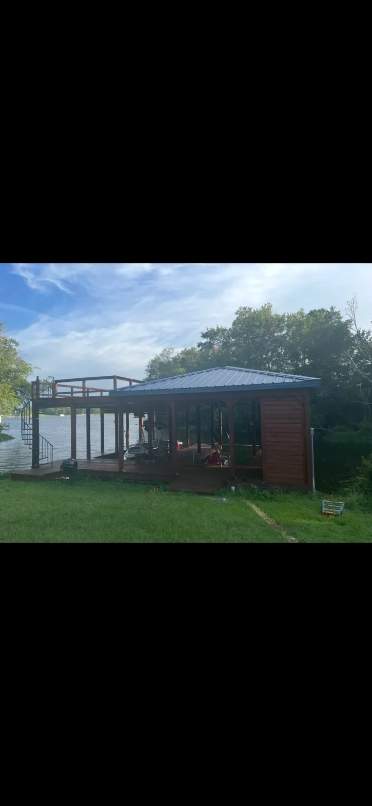 Dock staining work